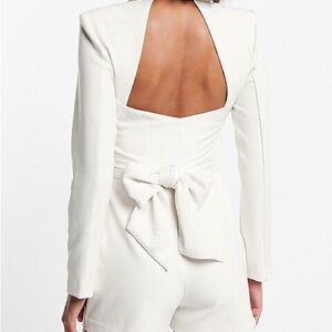 NWT Express V Neck Padded Shoulder Open Back Satin Wrap Blazer Romper 4